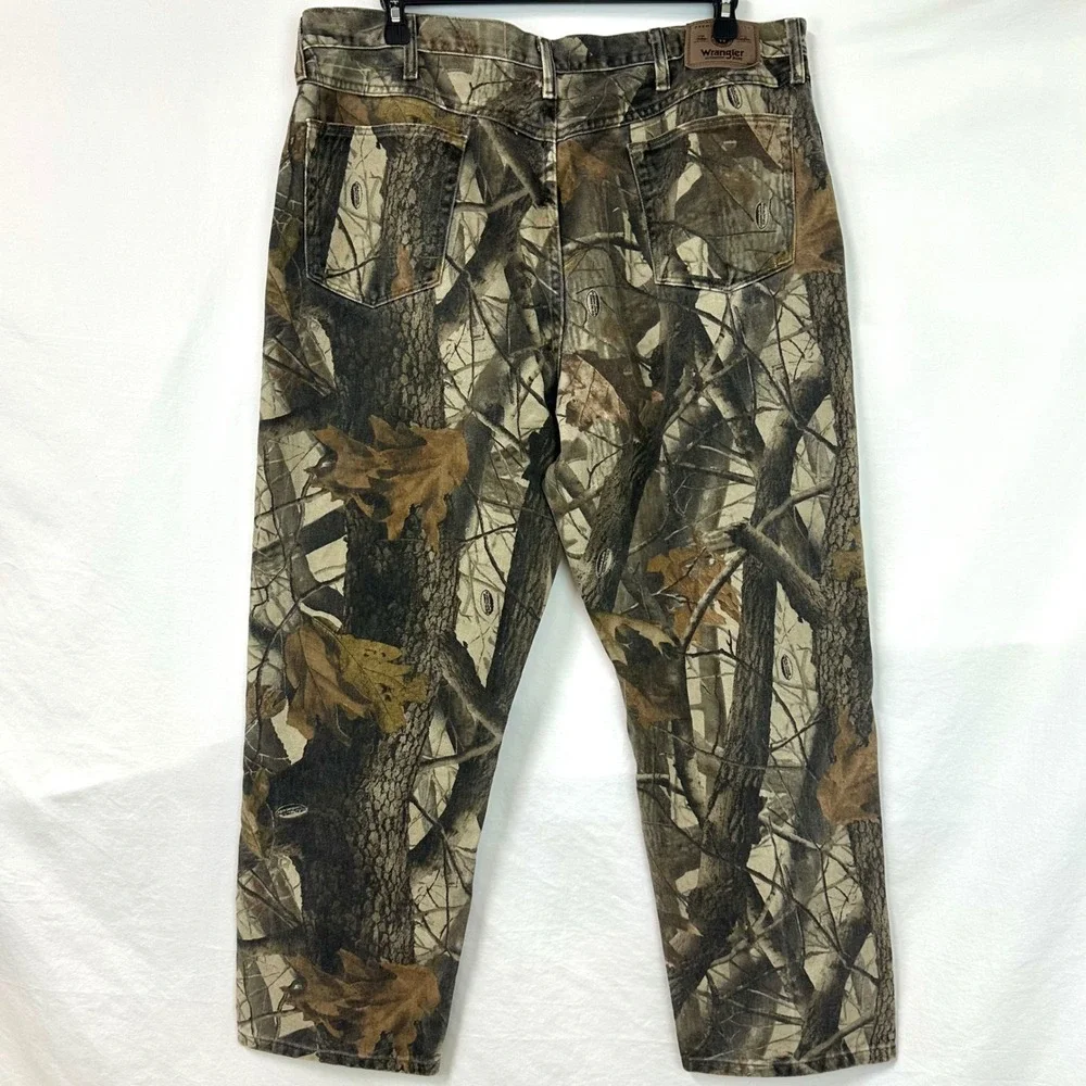Wrangler realtree hardwood